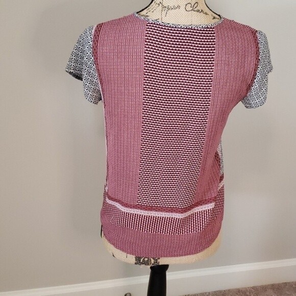 EUC New Ann Taylor Factory mixed print top - Picture 3 of 4